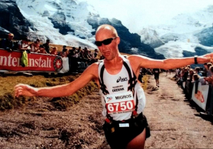 Henk in de Jungfrau Marathon van 2002